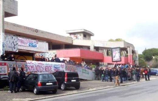 Auro e Marco, flop lo sgombero di Tronca
